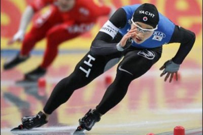 Российский конькобежец Павел Кулижников теперь будет представлять Мурманскую область