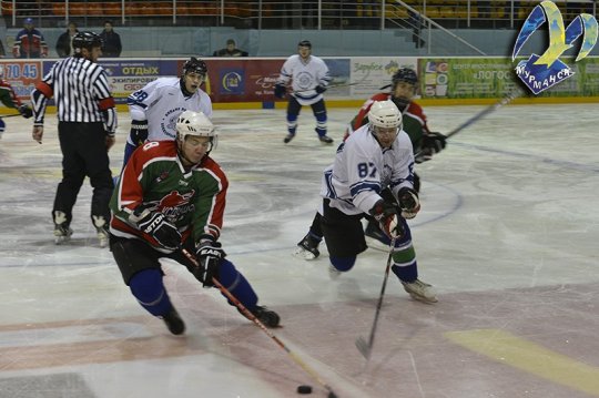 В Мурманске открылся хоккейный сезон