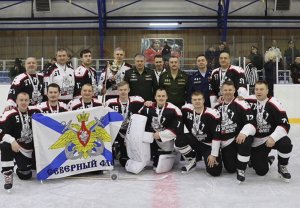 Первый в истории турнир по хоккею с шайбой между командами военных медиков прошел в технополисе «ЭРА»